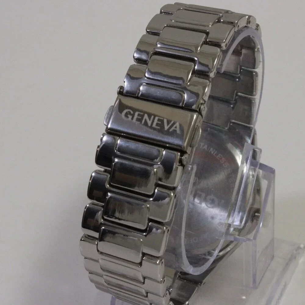Geneva Men's Casual Quartz Watch Diamond At 12 Integrated Bracelet 42mm